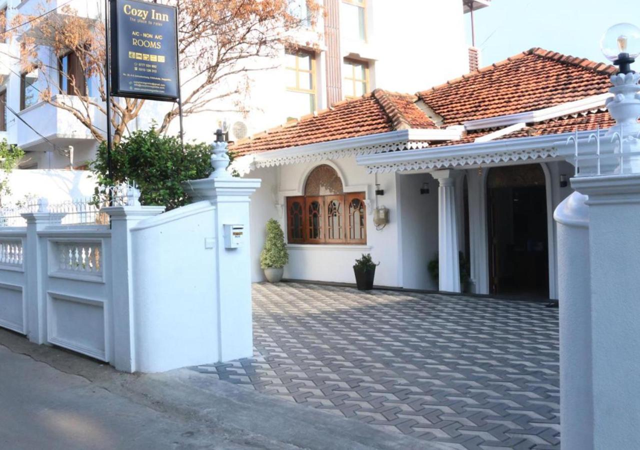 Cozy Inn Negombo Exteriör bild